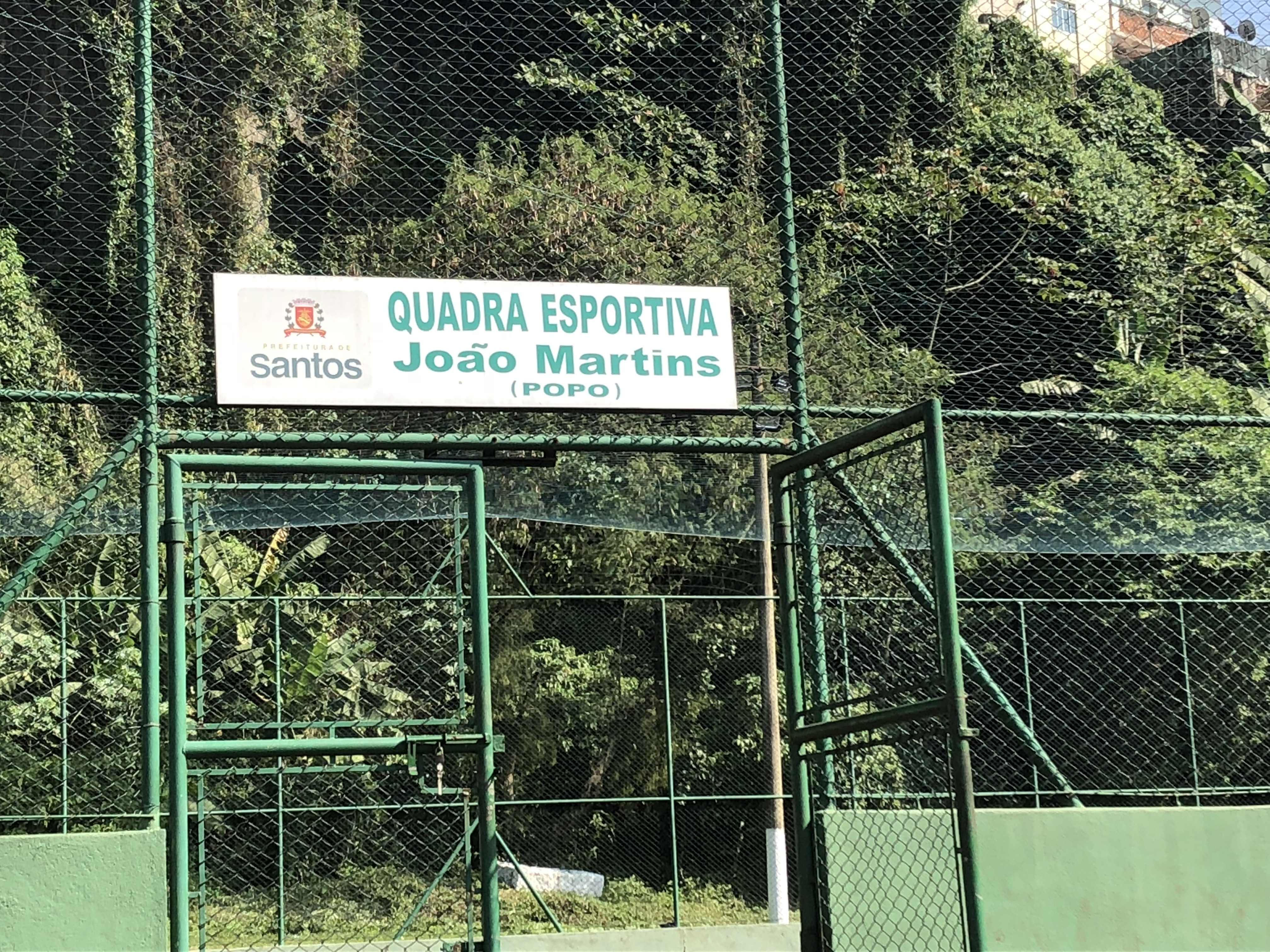 FSD-Brazil is interested in working with local government to refurbish the Soccer Sport Center which is currently abandoned and once served  over 1,000 children in the local community.